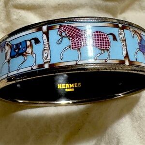 Hermes beautiful brazaletes good conditions